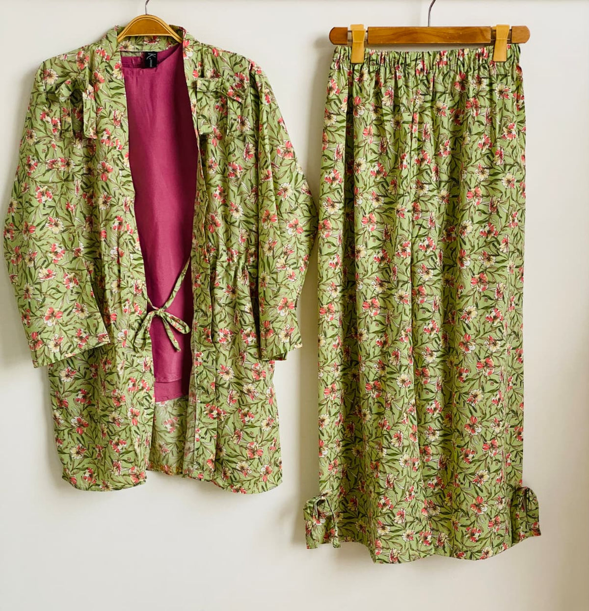 Inner gown trouser bow style 💝