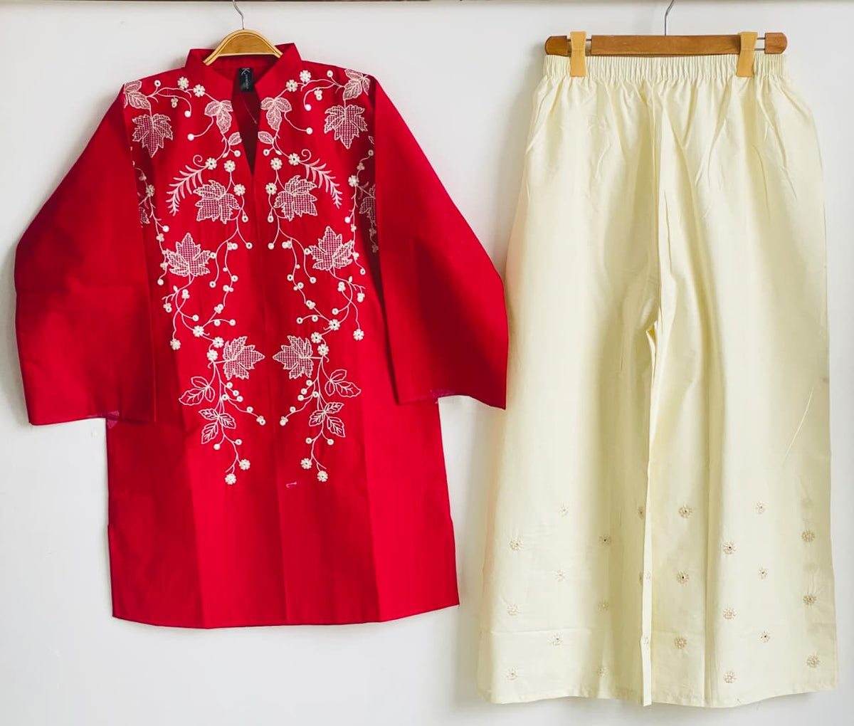 Winter collection embroidery cord-set