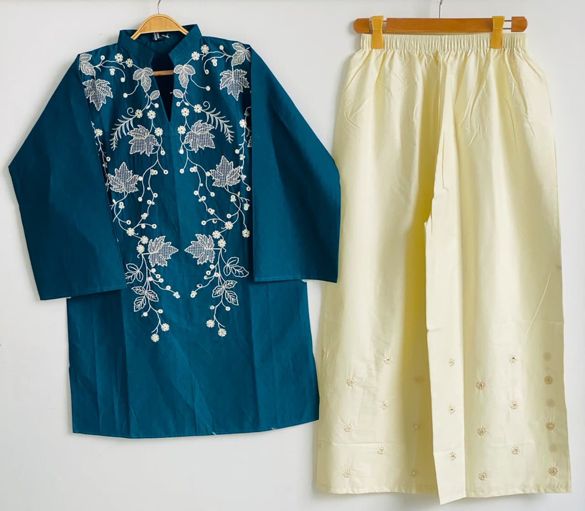 Winter collection embroidery cord-set