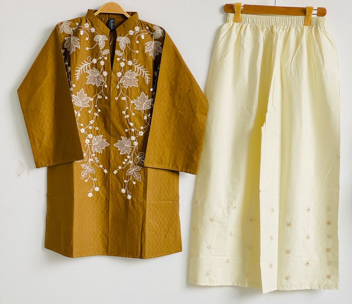 Winter collection embroidery cord-set